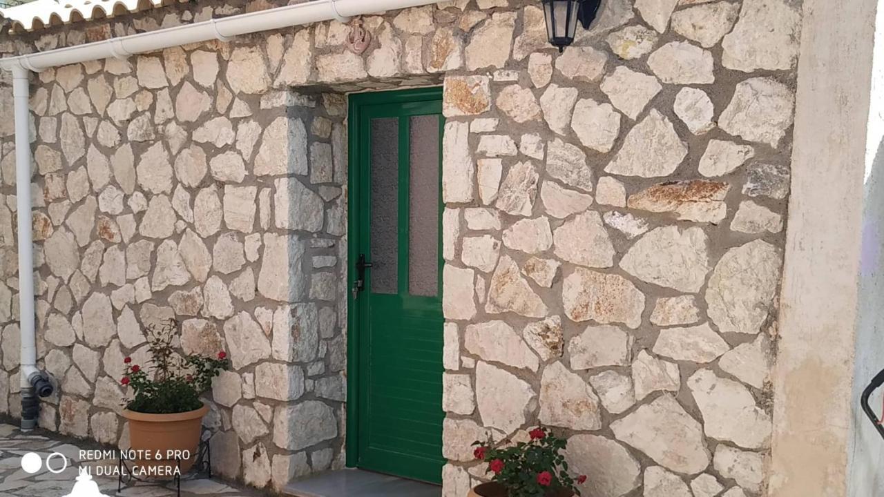 Sofias Cottage Razata Argostoli Экстерьер фото